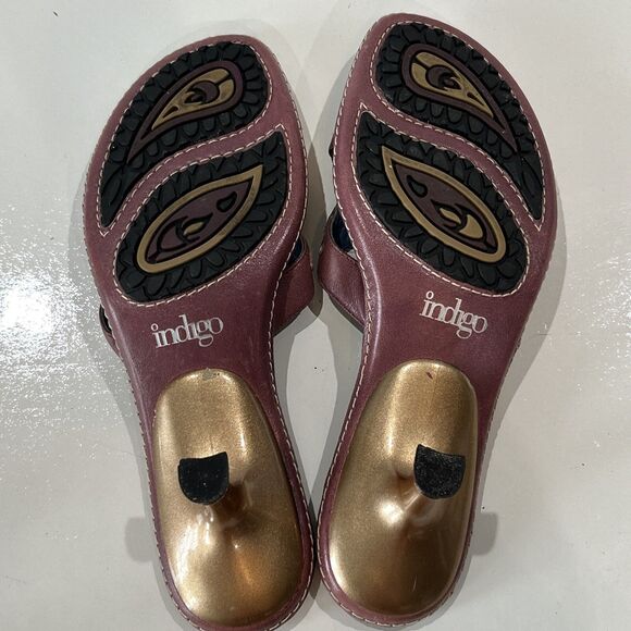 Clarks Indigo Purple Leather Open Toe Sandals Gold Kitten Heels Embroidered 9 - Picture 9 of 10
